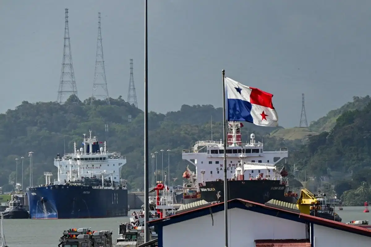 Pentagon to provide "military option" to Panama Canal