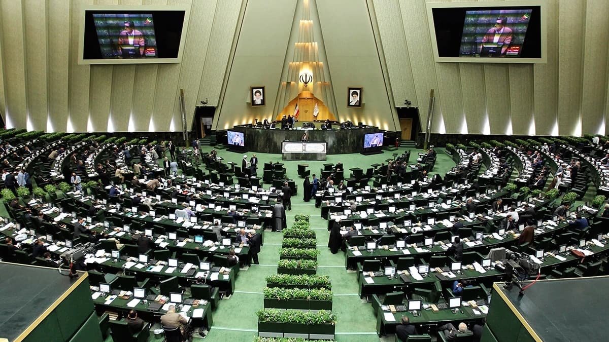 Iranian parliament drafts urgent bill to withdraw from Nuclear Non-Proliferation Treaty
