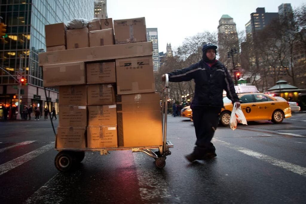 US ends tariff exemption for small packages shipped globally