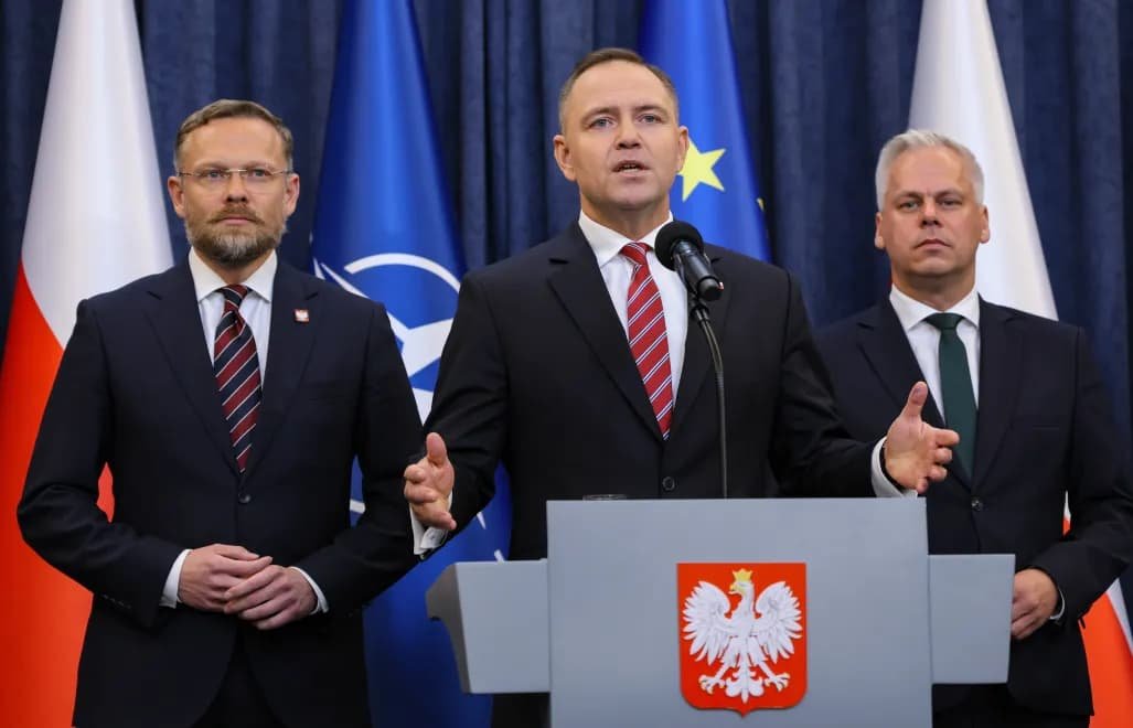 Polish president Nawrocki vetoes law on support for Ukrainians