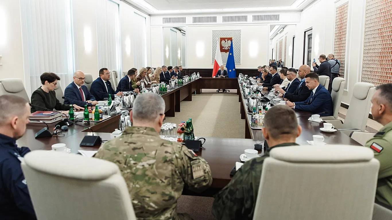 Poland calls urgent NATO talks after Russian drone incursion