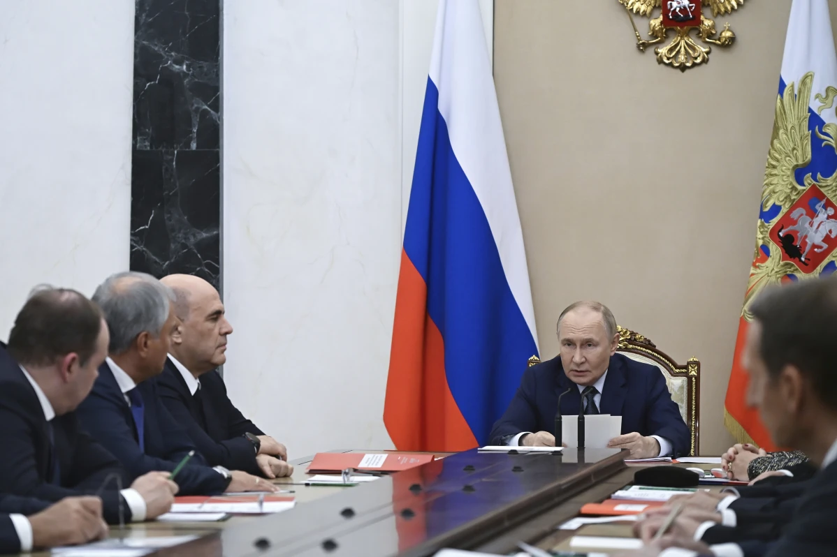 Putin says Russia ready to honor New START limits for a year after expiration