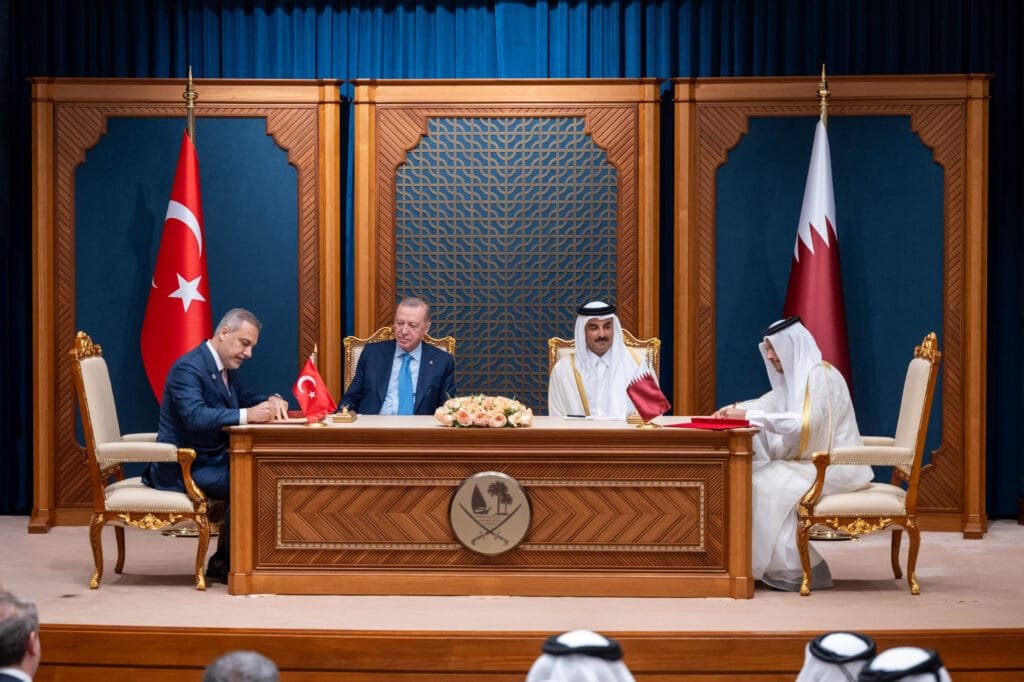 Türkiye, Qatar sign a joint declaration and agreements on defense, trade, strategic cooperation