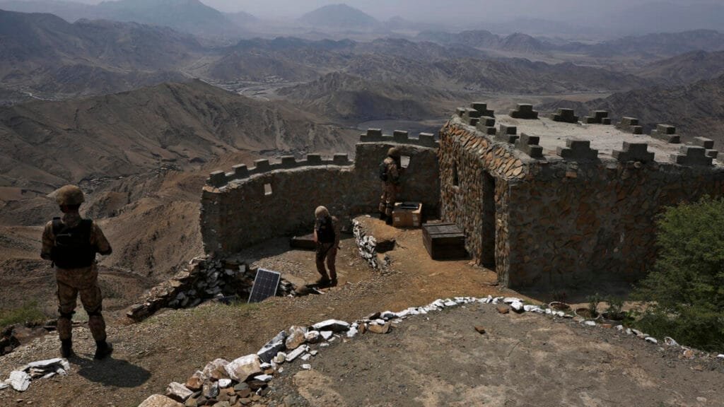 Afghanistan-Pakistan border clashes escalate after alleged air strikes